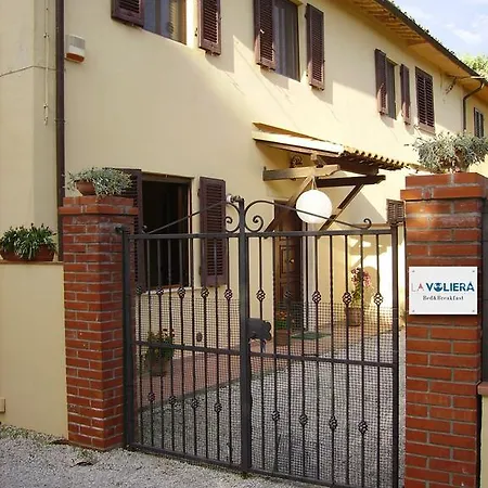 La Voliera Bed & Breakfast *